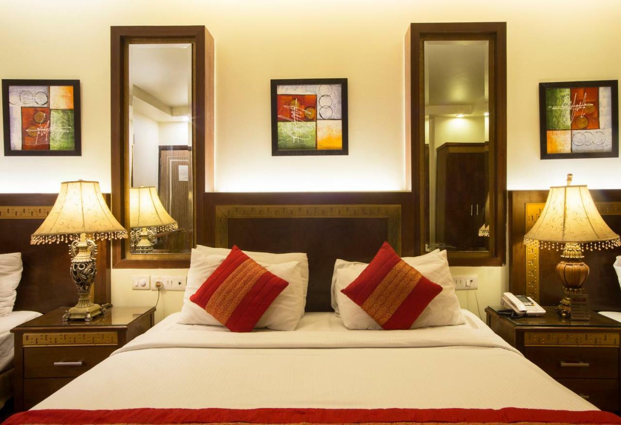 Hotel Picasso Paschim Vihar Delhi - Couple Friendly Local Ids Accepted Eksteriør bilde