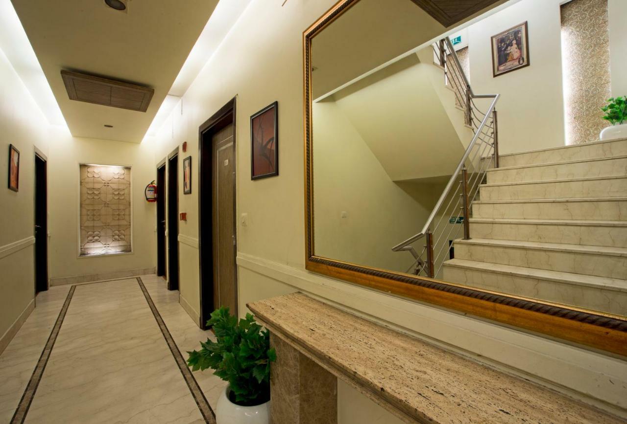 Hotel Picasso Paschim Vihar Delhi - Couple Friendly Local Ids Accepted Eksteriør bilde
